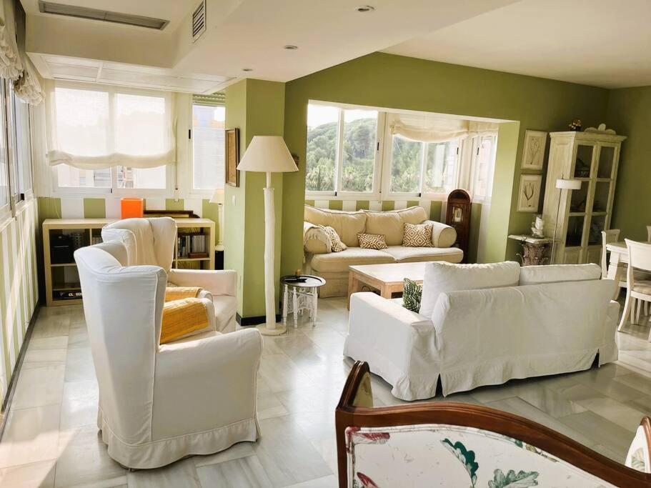 Center Ricardo Soriano 6 Persons - At 250 M Apartment *