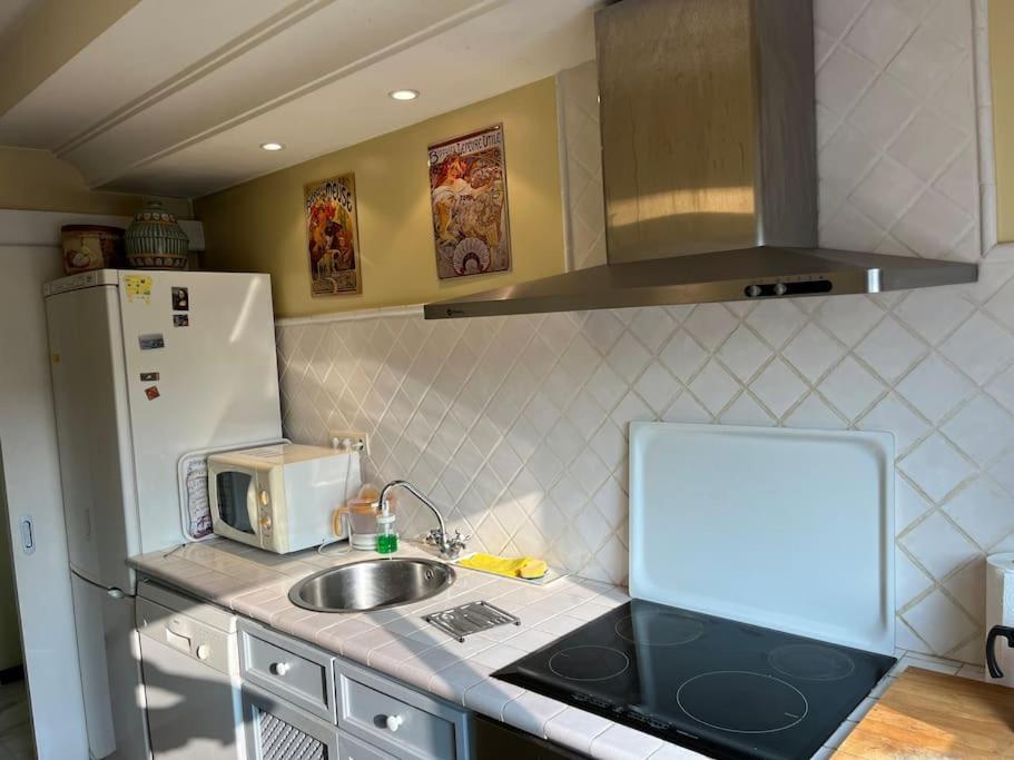 Apartment Center Ricardo Soriano 6 Persons - At 250 M *