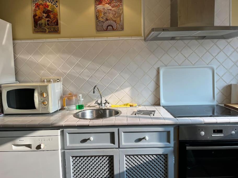 Apartment Center Ricardo Soriano 6 Persons - At 250 M *